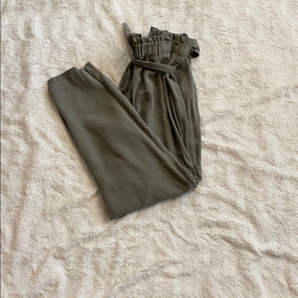 Olive green BCBG pant💸💸 - Picture 5 of 6